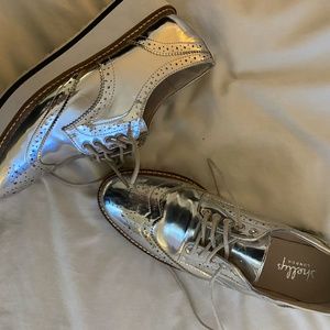 Silver Oxfords, size 39